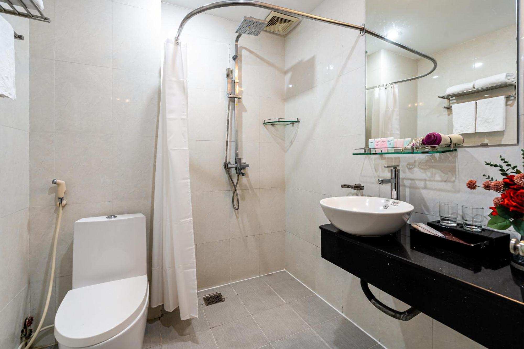La Palma Boutique Hotel Ho Şi Min Oda fotoğraf